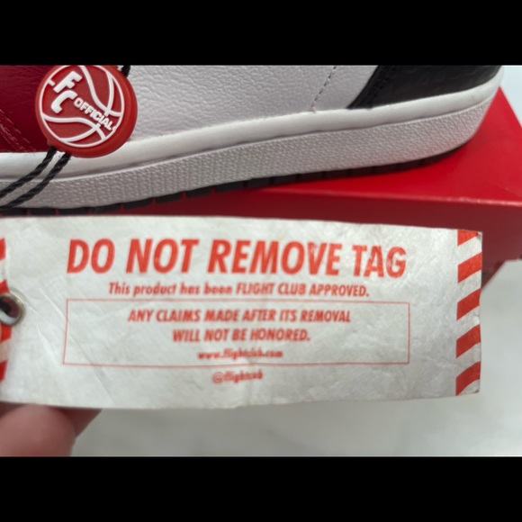 Air Jordan 1 NEW AUTHENTIC RETRO HIGH OG ‘SATIN RED WOMEN SZ 5 - Picture 6 of 10